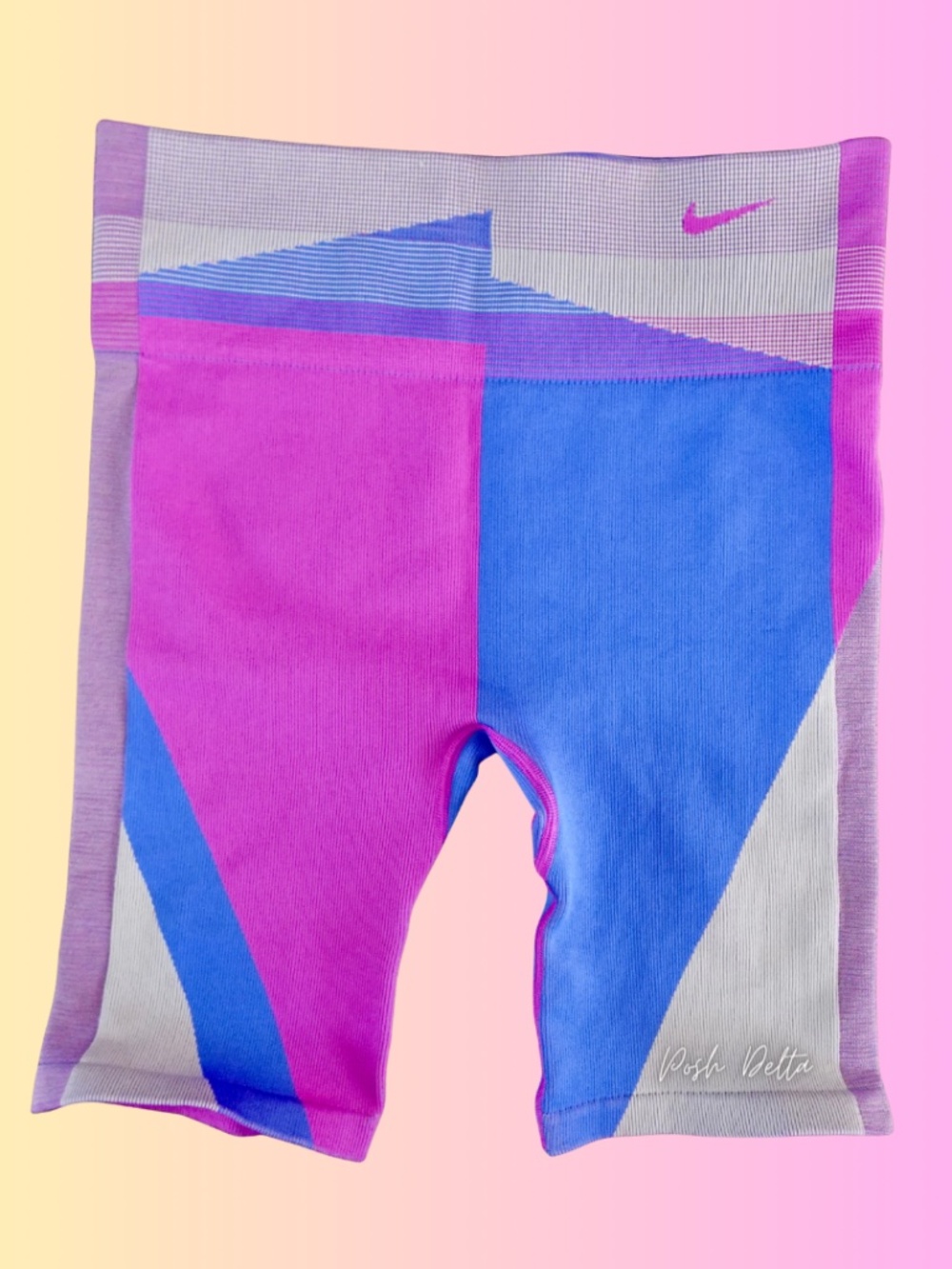 Nike Sculpt Tight Fit Shorts